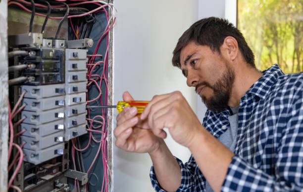 Best Emergency Electrician Near Me  in Watertown Town, MA